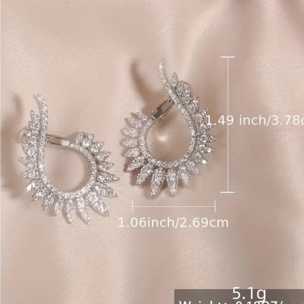Silver Plated Zircon Abstract Earrings - Picture 4 of 4